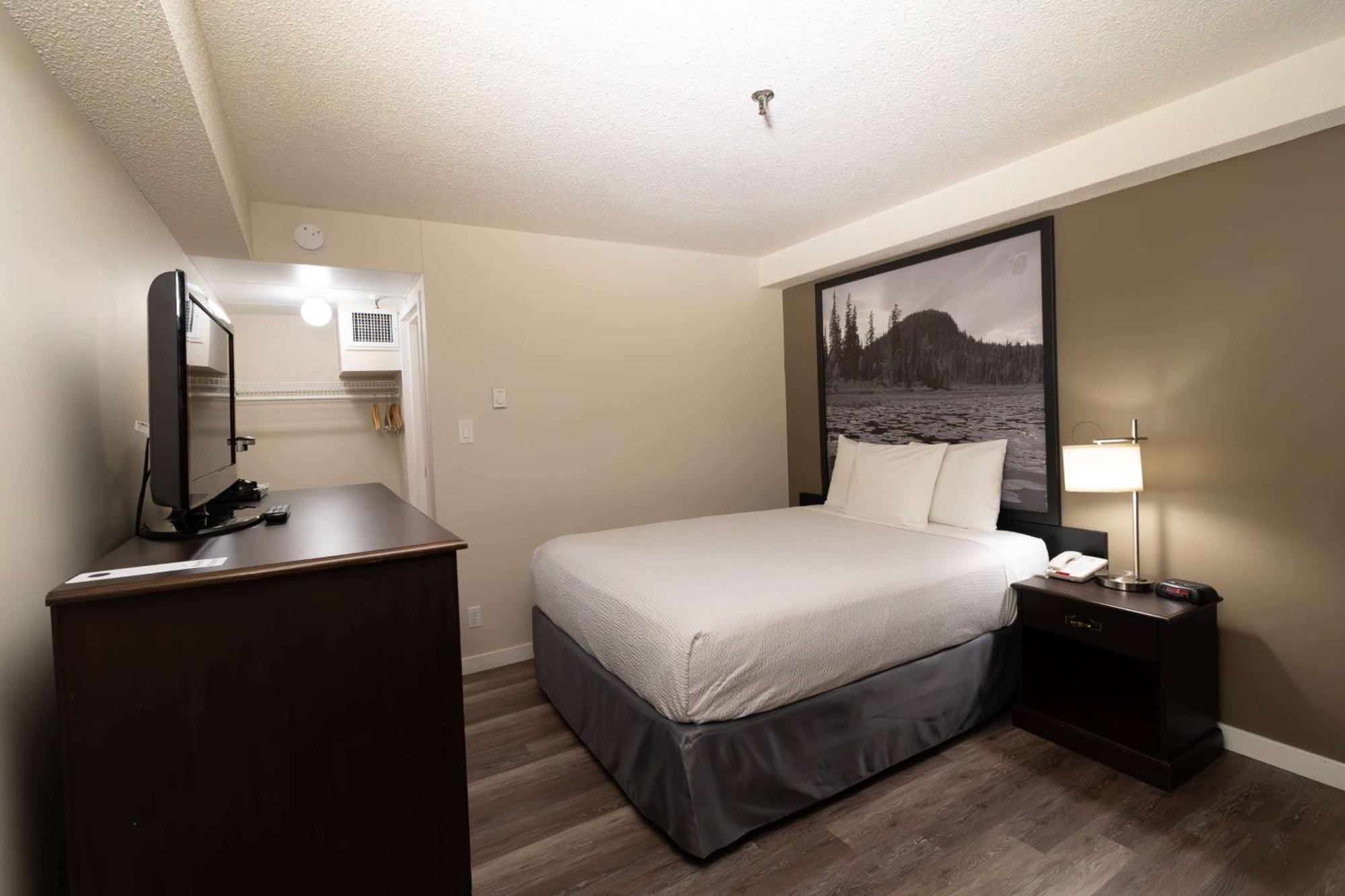 Super 8 By Wyndham Prince George Exterior foto