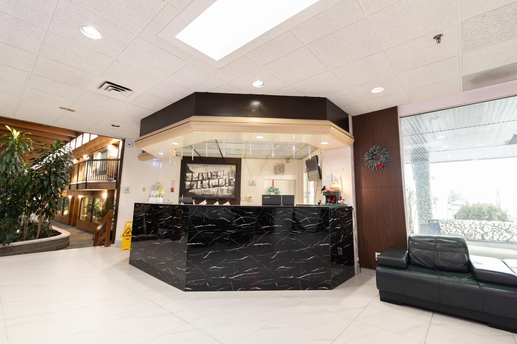 Super 8 By Wyndham Prince George Exterior foto