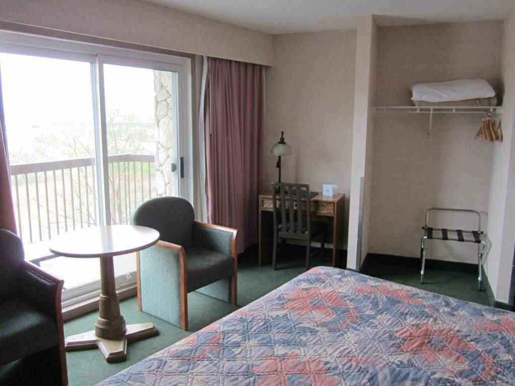 Super 8 By Wyndham Prince George Exterior foto