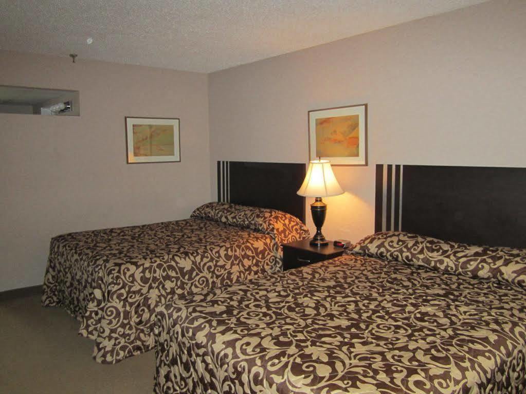 Super 8 By Wyndham Prince George Exterior foto