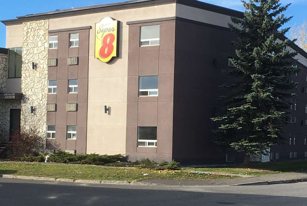 Super 8 By Wyndham Prince George Exterior foto
